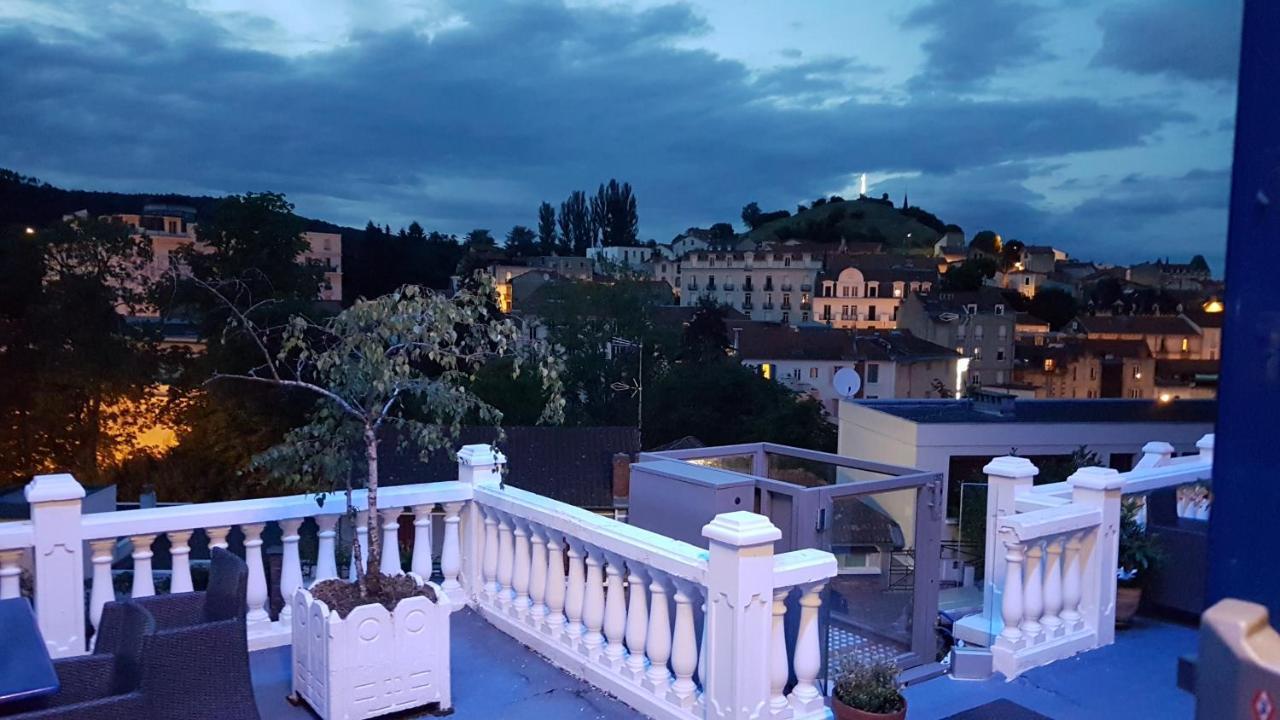 فندق Châtel-Guyonفي  بيليفو المظهر الخارجي الصورة